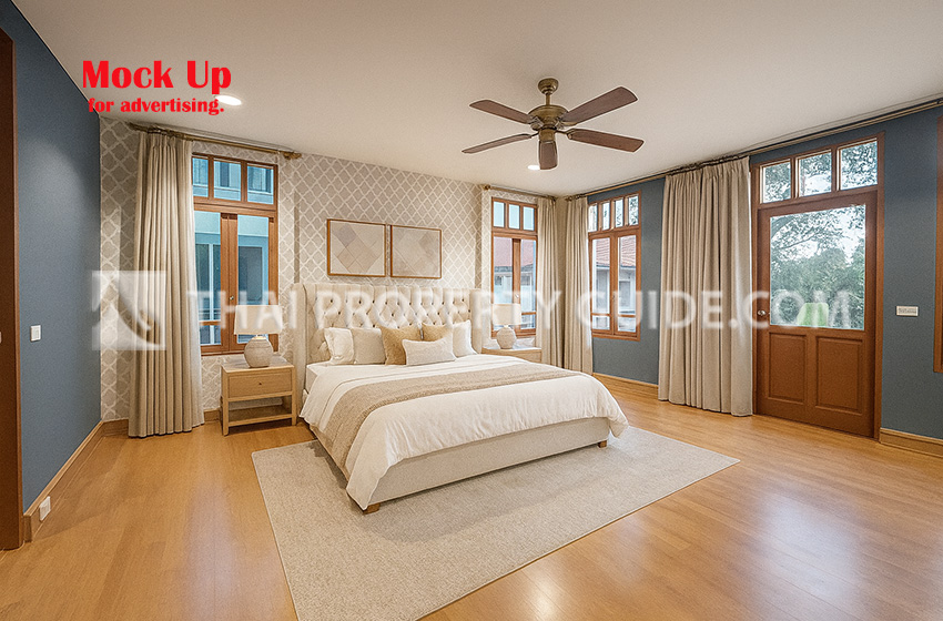 House with Private Pool in Sukhumvit 